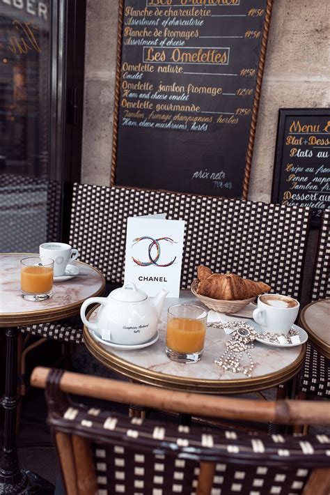 cafe chanel paris
